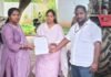 చౌదరిగూడలో ఎన్యూమరేషన్ ఫారాల పంపిణీ
