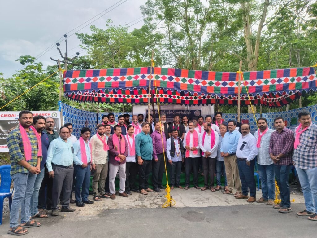 సింగరేణి అధికారుల డిమాండ్లను వెంటనే పరిష్కరించాలి