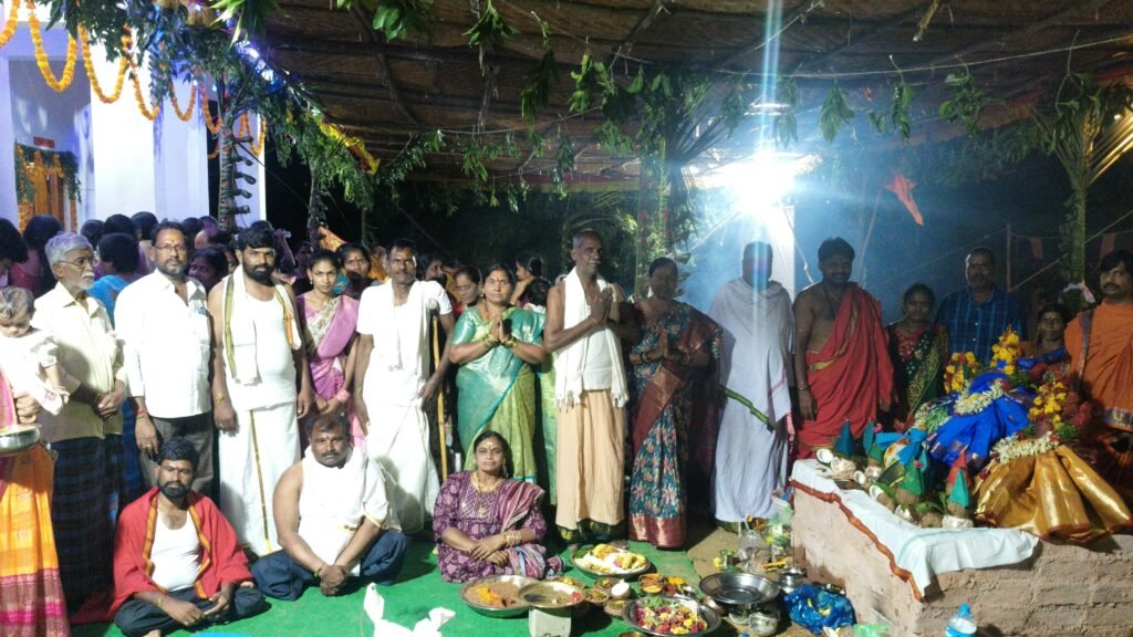 నూతన విగ్రహ ప్రతిష్ఠా మహోత్సవాలు ఘనంగా ప్రారంభం