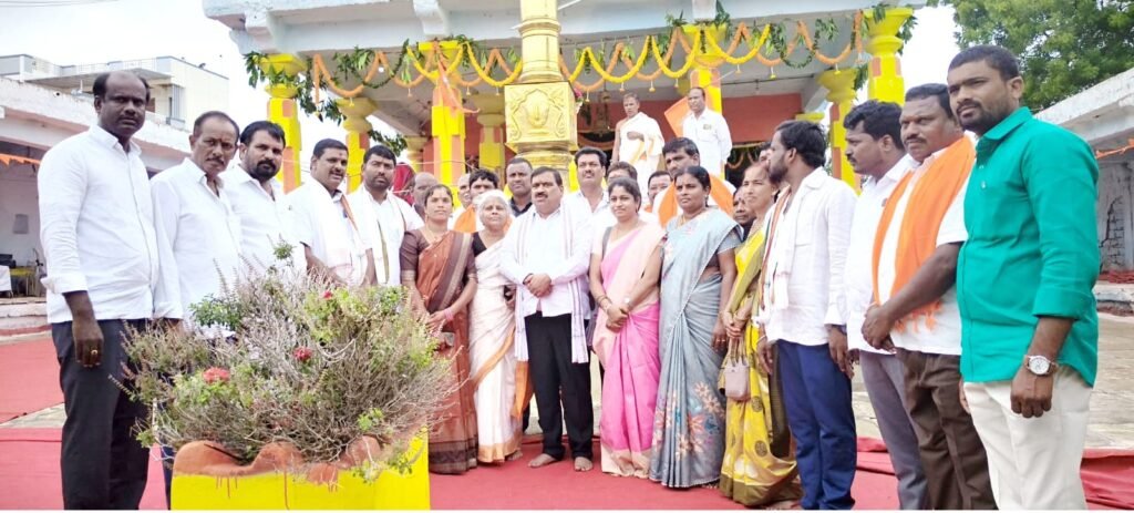 షాబాద్ మండలం సీతారామపురం లో శ్రీ సీతా శ్రీరామచంద్ర మూర్తి దేవాలయం పునః నిర్మా