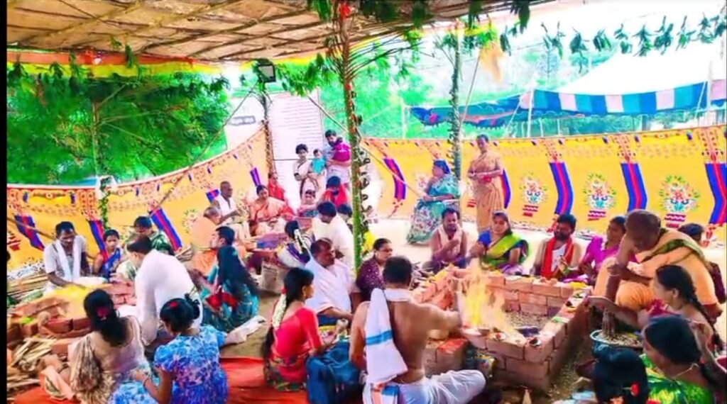 నూతన విగ్రహ ప్రతిష్ఠా మహోత్సవంలో రెండో రోజు ప్రత్యేక పూజలు