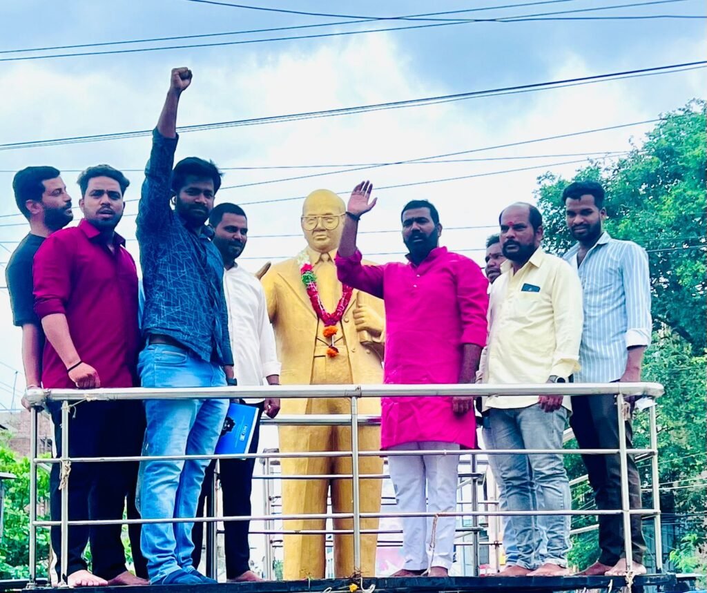 అంబేద్కర్ ఆశయాలను ప్రజల్లోకి తీసుకెళ్లాలి,  273వ వారం నిత్య పూలమాల కార్యక్రమంలో కొమ్మిడి విక్రాంత్ రెడ్డి