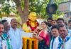 డాక్టర్ వైఎస్ రాజశేఖర రెడ్డి జయంతి సందర్భంగా విగ్రహానికి పూలమాల వేసి నివాళులర్పించిన బూరుగడ్డ పుష్పనగేష్ యాదవ్