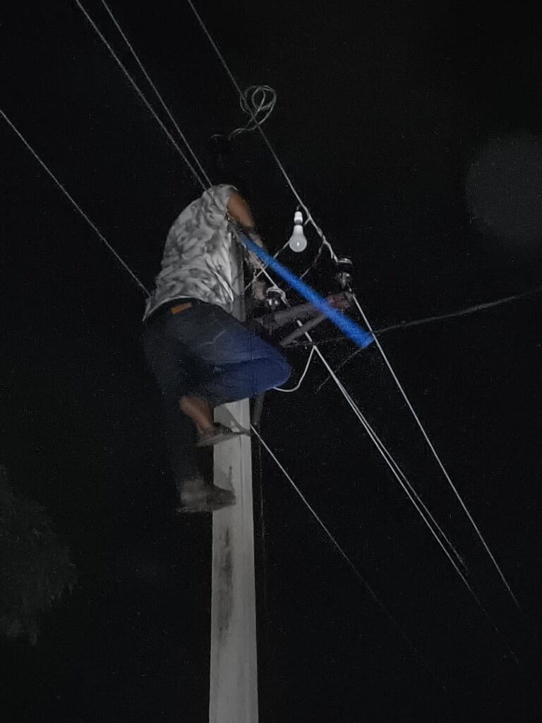 నరసింహ నగర్‌లో విద్యుత్ సమస్యకు వెంటనే పరిష్కారం<br>
