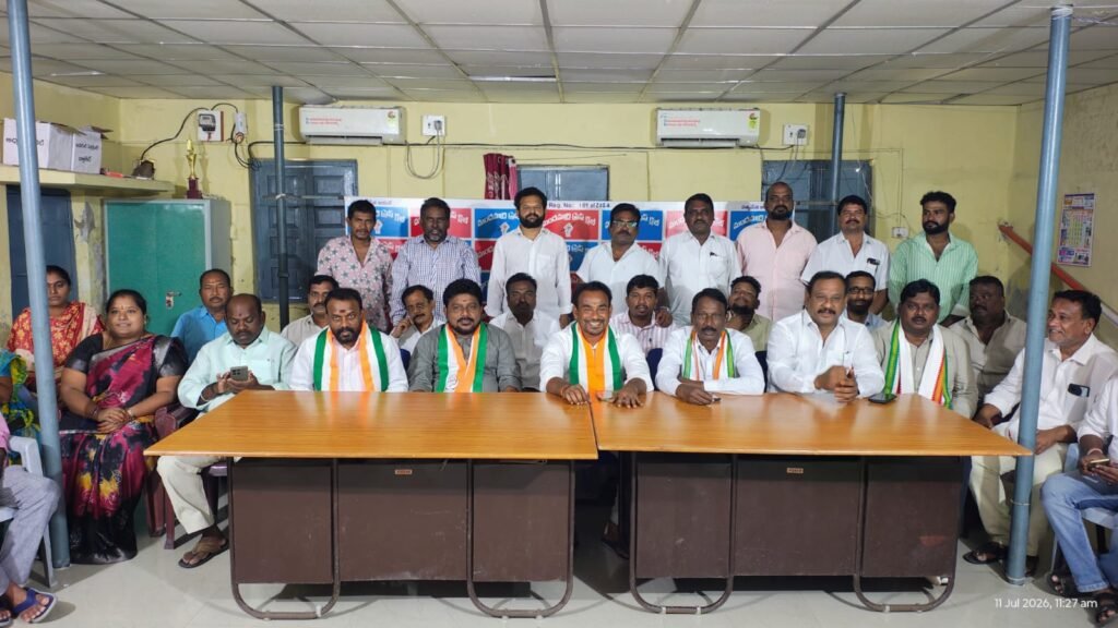 మంత్రి వివేక్ పై అనవసరపు ఆరోపణలు వెనక్కి తీసుకోవాలి<br>