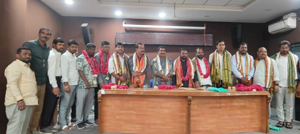 జిల్లా కమిటీలో ఎన్నికైన పటాన్‌చెరు జర్నలిస్టులకు ఘన సన్మానం