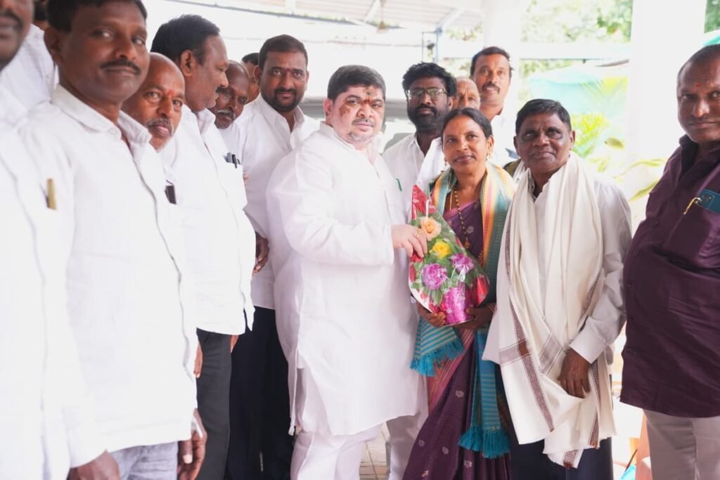 ప్రజాపాలనకు ఆకర్షితులై కాంగ్రెస్‌ పార్టీలో చేరికలు