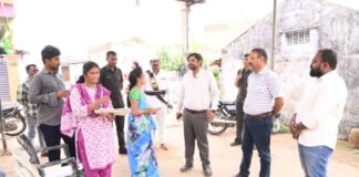 ఎనిమరేషన్ ఫారాల డిజిటలైజేషన్ వేగవంతం చేయాలి జిల్లా కలెక్టర్ కుమార్ దీపం