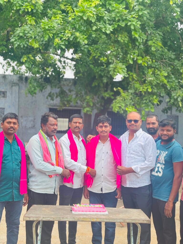 హస్తాన్ని విడి ప్రతిపక్ష పార్టీలోకి వేముల అరుణ్