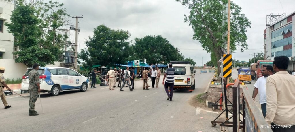 కేటీఆర్ క్యాంపు కార్యాలయం ముట్టడికి బీజేవైఎం పిలుపు