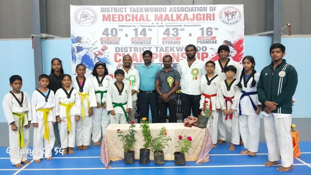 జిల్లా తైక్వాండో పోటీల్లో అచీవర్ అకాడమీ సత్తా ……    6 స్వర్ణాలు, 2 కాంస్య పతకాలతో రాష్ట్ర స్థాయికి పలువురు క్రీడాకారుల ఎంపిక