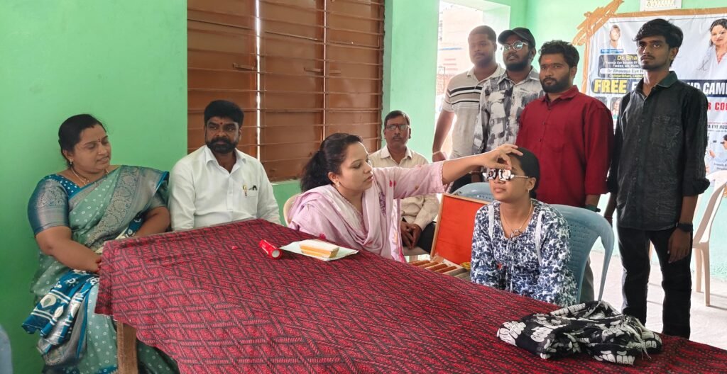 ఫ్రెండ్స్ ఫౌండేషన్ ఉచిత నేత్ర వైద్య శిబిరం