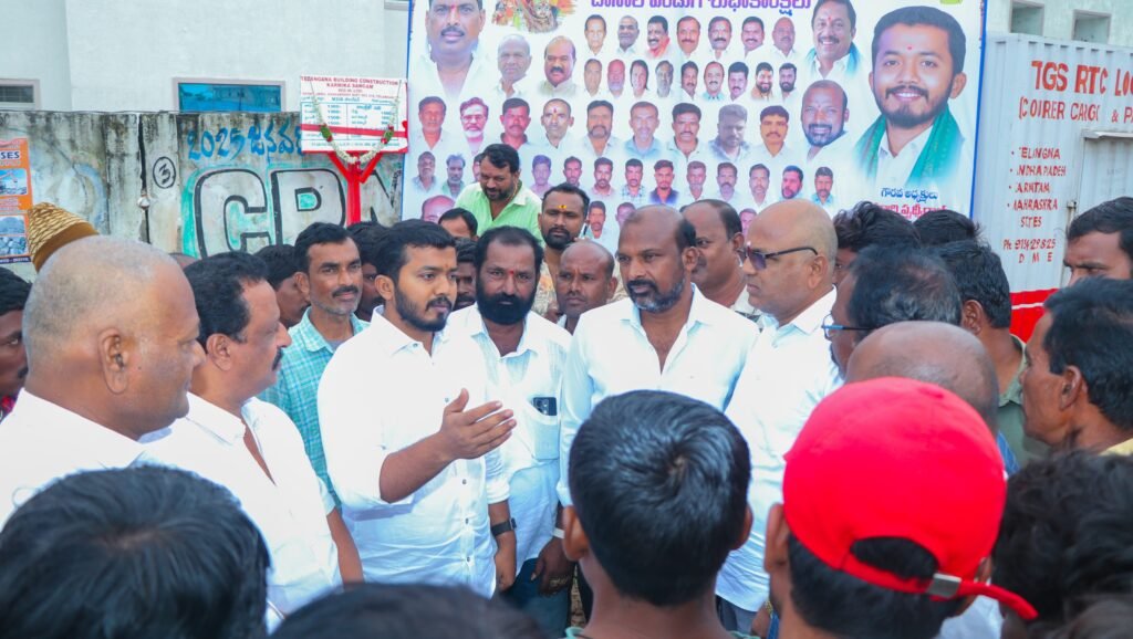 తెలంగాణ రాష్ట్ర భవన కార్మికుల సంఘానికి గౌరవాధ్యక్షుడుగా మాద్రి పృథ్వీరాజ్ ఎన్నిక