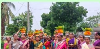 మల్లాపూర్ గ్రామం లో అన్ని కుల సంఘాల ఆధ్వర్యంలో పోచమ్మ మరియు రేణుకాఎల్లమ్మబోనాలు