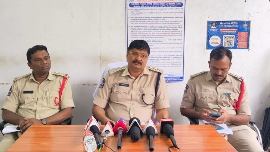 సంగారెడ్డి రూరల్ పోలీసుల వలలో అంతర్రాష్ట్ర దొంగల ముఠా