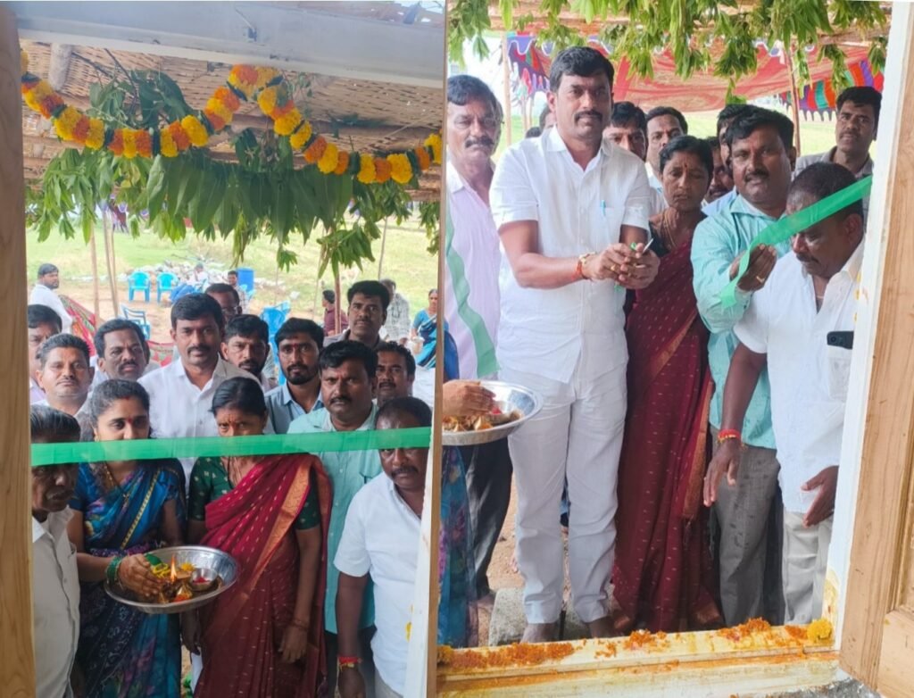 ఇందిరమ్మ ఇళ్లతో పేదల సొంతింటి కల సాకారం- బ్లాక్ కాంగ్రెస్ అధ్యక్షులు  ఒగ్గు దామోదర్
