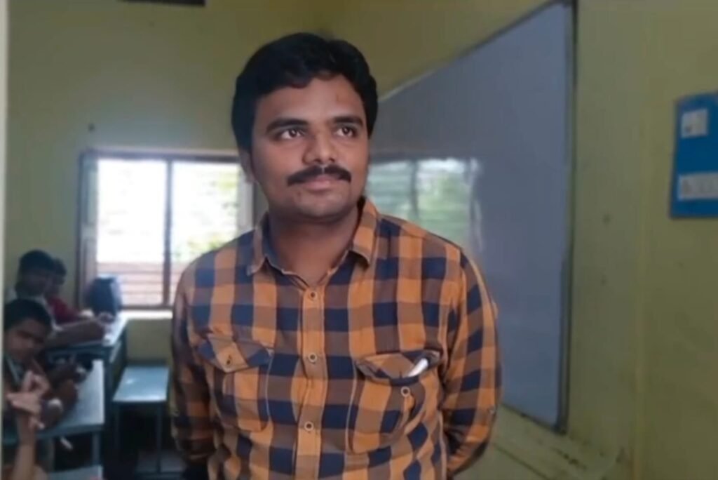 సచివాలయ ఉద్యోగి స్కాం: ప్రభుత్వ జీతం తీసుకుంటూ ప్రైవేట్ కాలేజీలో పాఠాలు! వీడియోలతో బయటపడ్డ అసలు నిజం