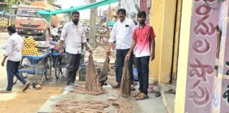 క్వాలిటీ కంట్రోల్ ఎక్కడ?.. ఆర్ అండ్ బి అధికారులపై తీవ్ర విమర్శలు వారిపై చర్యలు తీసుకోవాలి: ఆల్ ఇండియా హ్యూమన్ రైట్స్