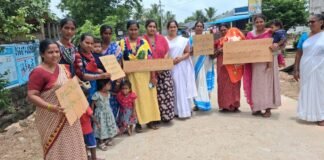 పుట్టిన గంటలోపు తల్లిపాలు తప్పనిసరి. ..అంగన్వాడి కేంద్రాల్లో అవగాహన కార్యక్రమాలు