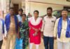 మాల మహిళ భూమిని కాజేయాలని చూసిన దుండగుడు