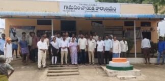 తల్లికి పదవి… కొడుకు పెత్తనమా?