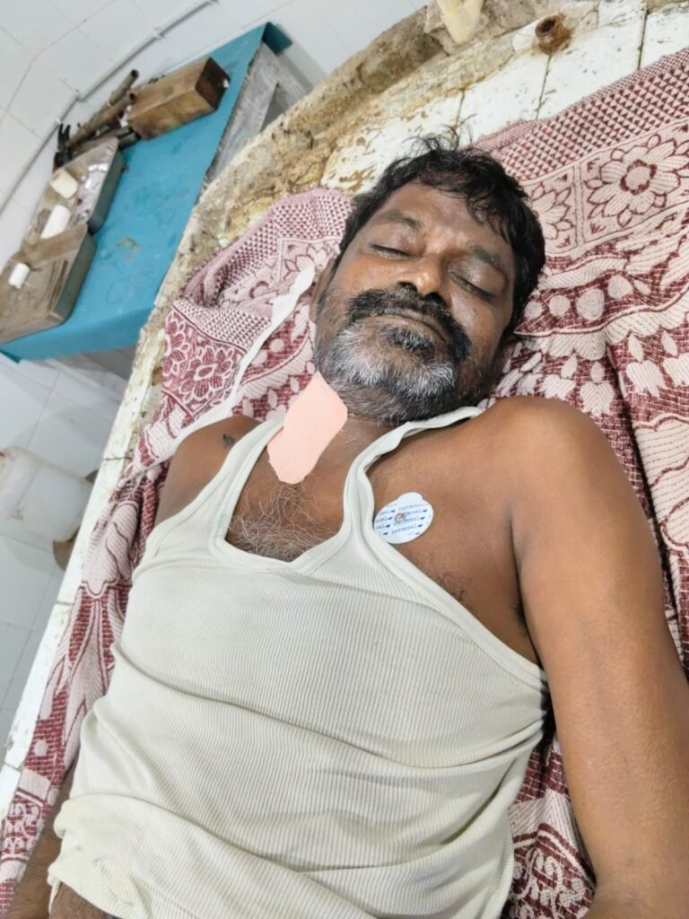 మద్యం తాగొద్దని మందలించడంతో గడ్డి మందు తాగి వ్యక్తి మృతి
