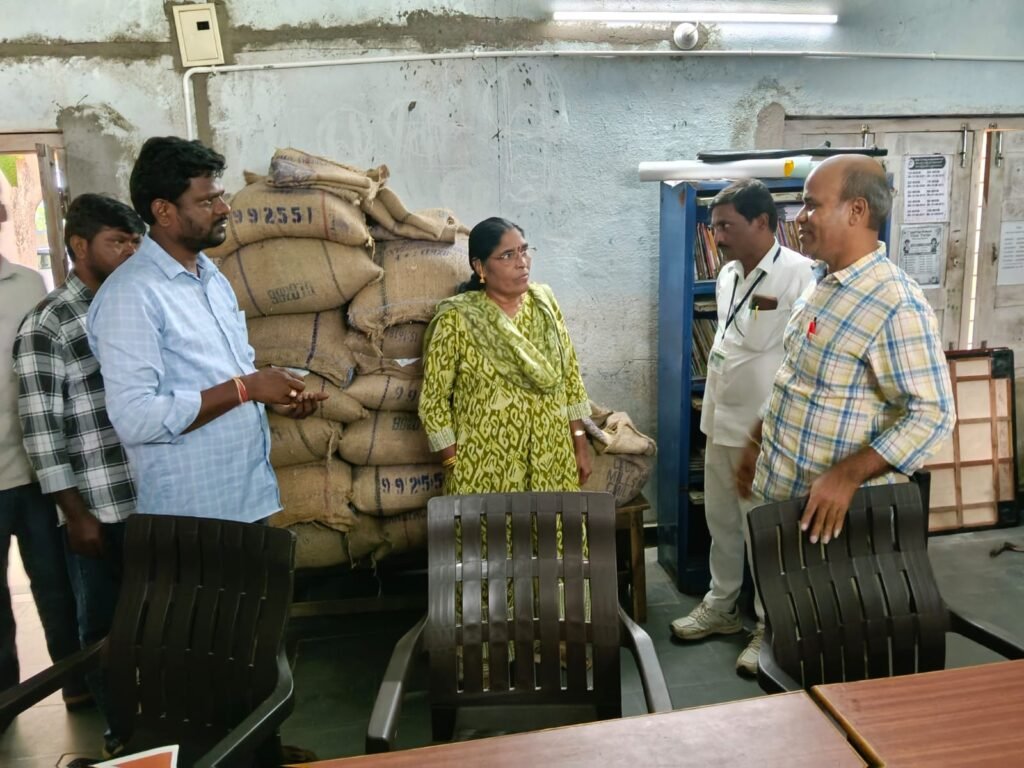 ప్రజావాణి కథనానికి స్పందించిన&nbsp; తహసిల్దార్