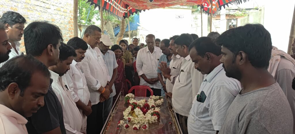 మిర్యాలగూడలో పలువురు మృతుల కుటుంబాలను పరామర్శించిన ఎమ్మెల్యే లక్ష్మారెడ్డి