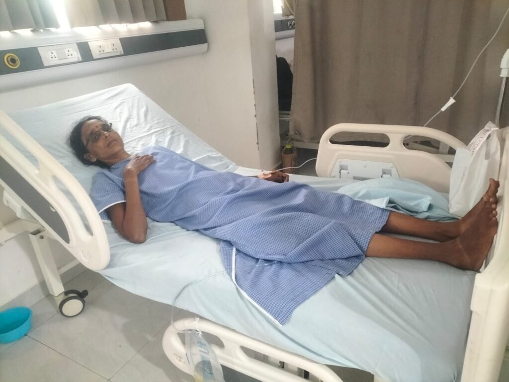 కష్టపడి పిల్లల్ని చదివిస్తున్న పేద కుటుంబంపై విధి దెబ్బ