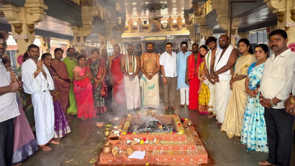 బీరంగూడ గుడిలో అమావాస్య వేళ ప్రత్యేక పూజలు