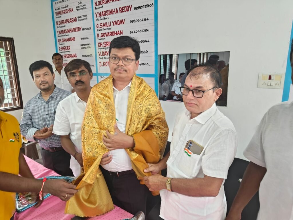 మిర్యాలగూడ కెమిస్ట్ మరియు డ్రగ్గిస్ట్&nbsp; ఆధ్వర్యంలో ఘనంగా 80 వ స్వాతంత్ర దినోత్సవ వేడుకలు