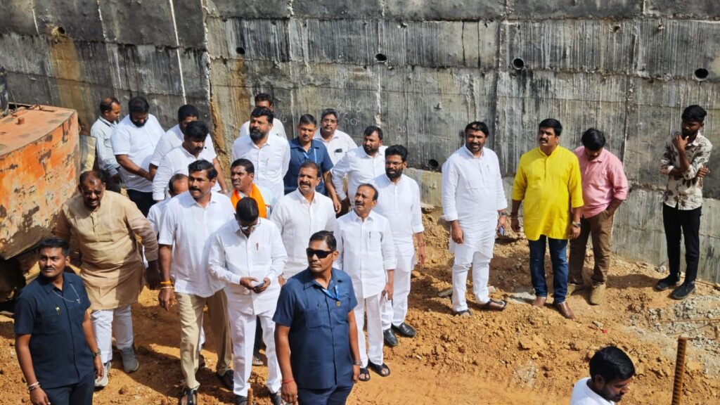 రైల్వే అభివృద్ధి పనులు వేగవంతం చేయాలి
