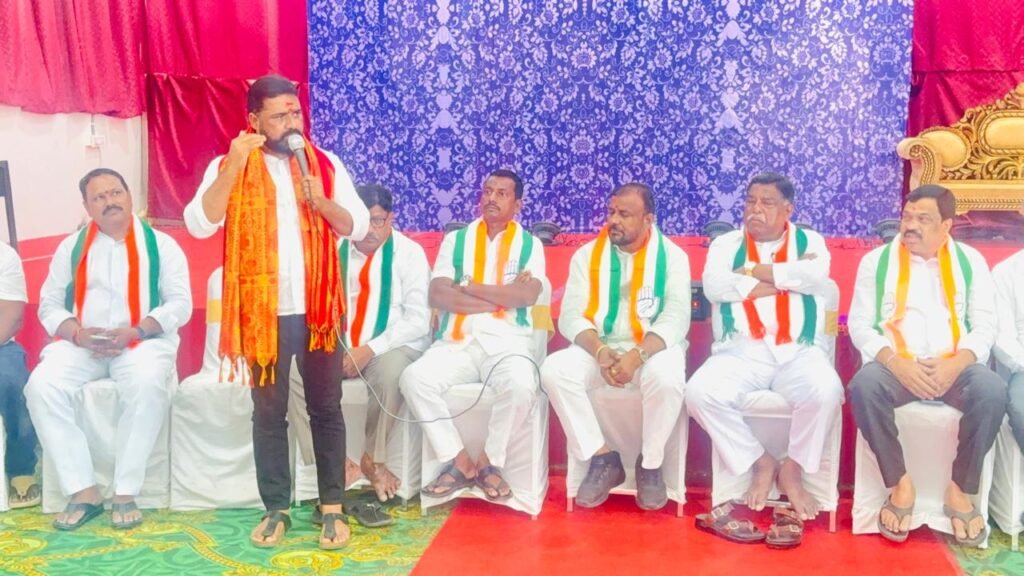 పోచారంలో కాంగ్రెస్ ముఖ్య కార్యకర్తల సమావేశం…పార్టీ బలోపేతమే లక్ష్యం.. నూతన కమిటీలకు దరఖాస్తుల స్వీకరణ..