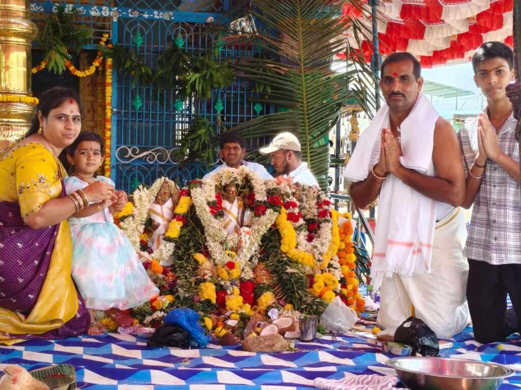 తోకలపల్లిలో వైభవంగా శ్రీ సీతారాముల కల్యాణ మహోత్సవం: వైభవంగా లక్ష కుంకుమార్చన, అన్నదానం