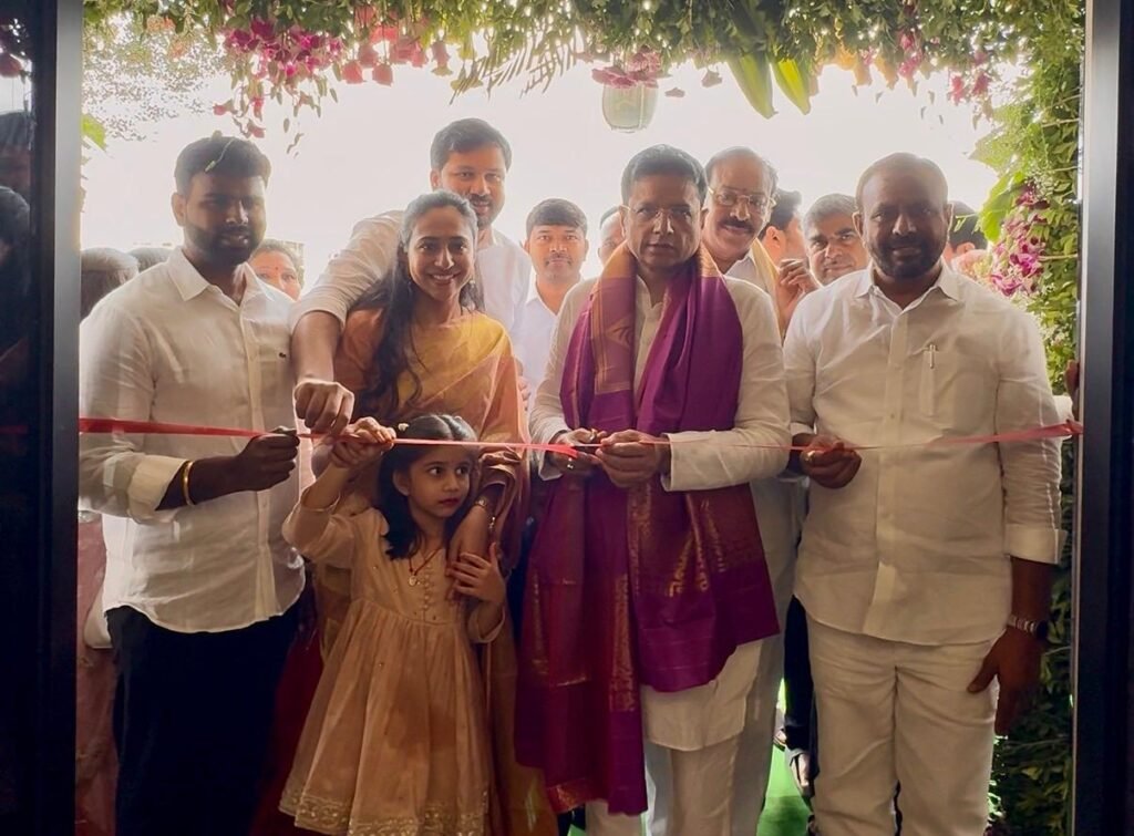 నిజాంపేట్‌లో స్కిన్ అటెలియర్డె ర్మటాలజీ క్లినిక్ ప్రారంభించిన మంత్రి దుద్దిళ్ల శ్రీధర్ బాబు