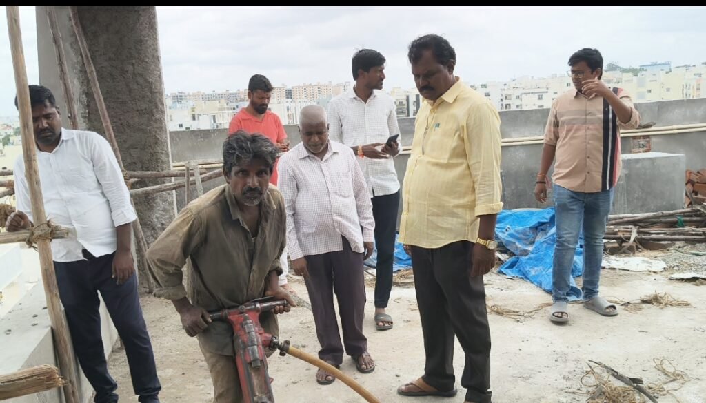 బీరంగూడ శ్రీకృష్ణ నగర్‌లో అక్రమ అంతస్తులపై కొరడా