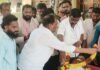 గుండెపోటుతో తిరుపతి గౌడ్ మృతి: కొప్పుల ఈశ్వర్ పరామర్శ