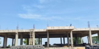 నత్తనడక పనులు! నాణ్యతకు తూట్లు!!