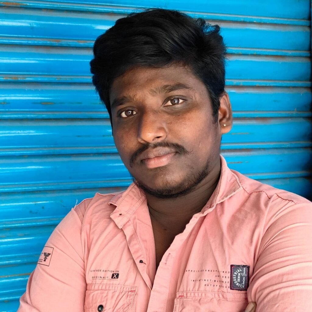 నిర్వాహకుడి నిర్లక్ష్యానికి డ్రైవర్‌ బలి….11 కేవీ విద్యుత్‌ తీగలు తగిలి భాను ప్రసాద్‌ మృతి