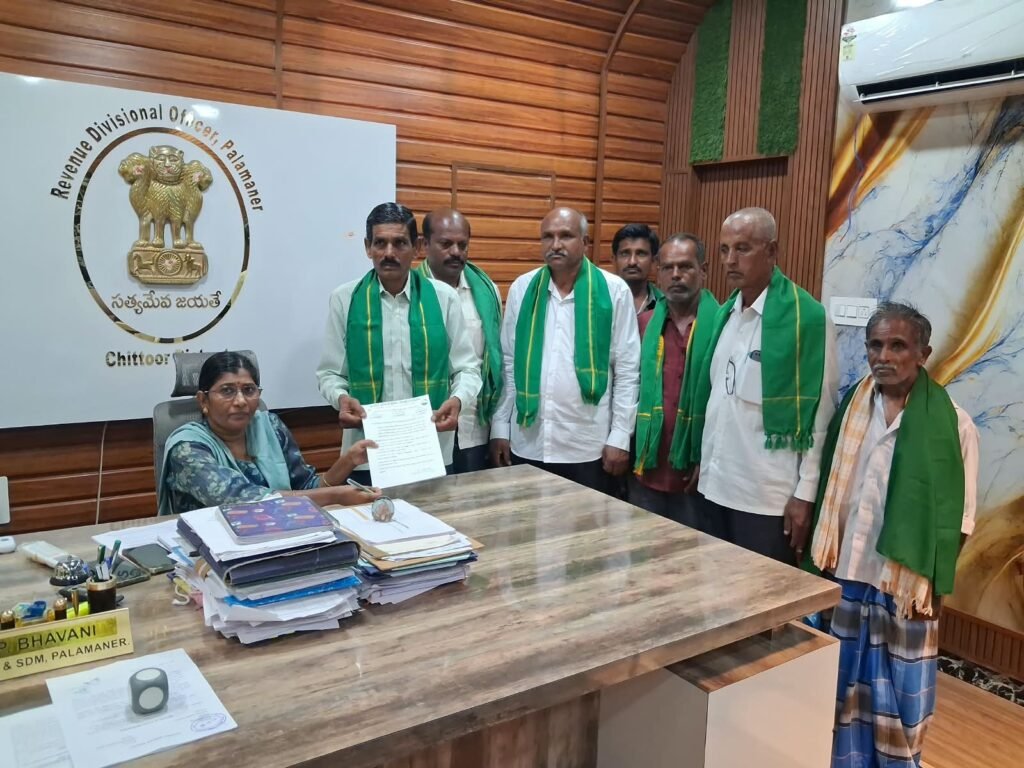 చిత్తూరు జిల్లాను కరువు జిల్లాగా ప్రకటించాలి