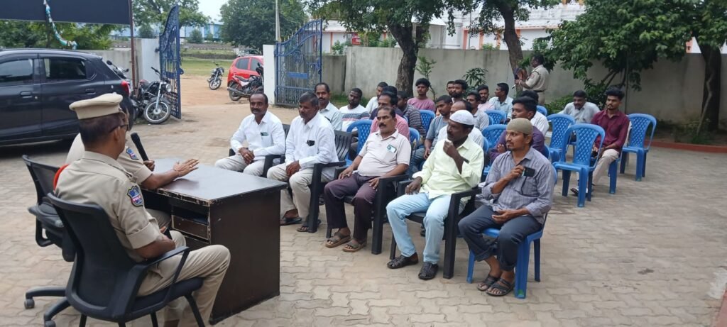 రాబోయే వినాయక చవితి ఉత్సవాలనుపోలీస్ స్టేషన్ పరిధిలో శాంతి కమిటీ (పీస్ కమిటీ) సమావేశం