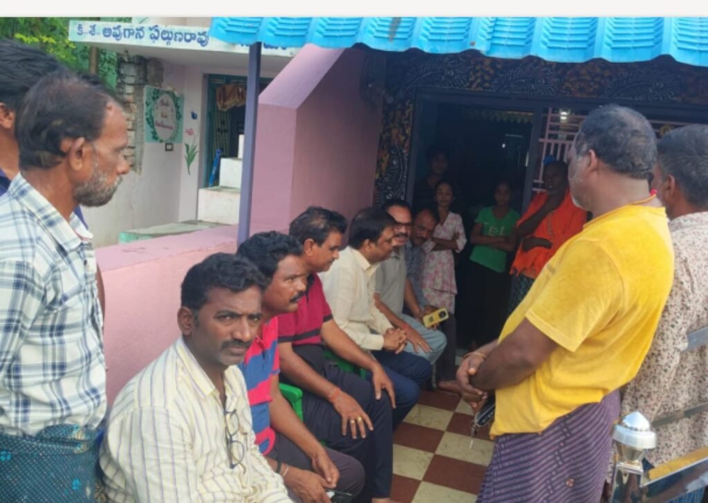గంగారావు కుటుంబాన్ని పరామర్శించిన వెంకన్న చౌదరి