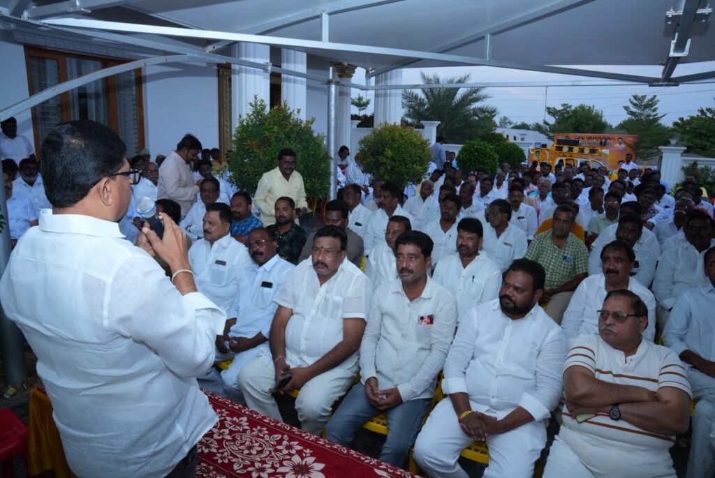 బద్వేల్ మున్సిపాలిటీ ఎన్నికల సన్నాహక సమావేశంలో పాల్గొన్న మంచూరు సూర్యనారాయణ రెడ్డి