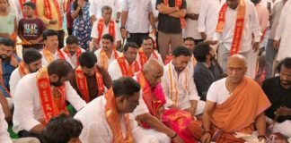ఘాట్ కేసర్ లోనీవినాయక విగ్రహ ప్రతిష్ఠా పూజలలో పాల్గొన్న ఎమ్మెల్యే మల్లారెడ్డి