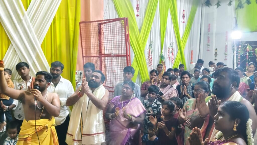 శ్రీవరసిద్ధి వినాయకుడికి ఘనంగా పూజలు