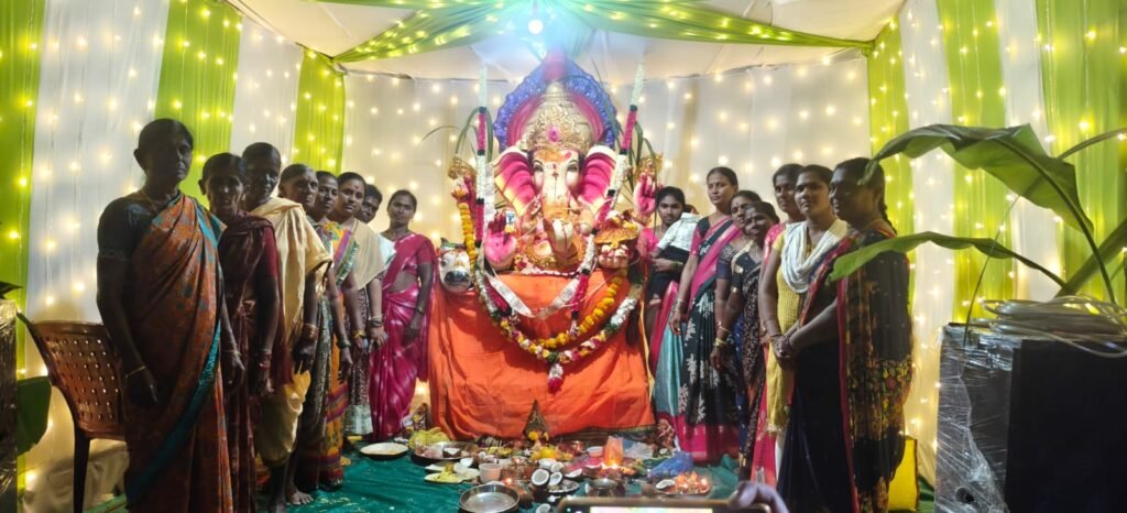 శ్రీ గణేష్ యూత్ ఆధ్వర్యంలో గణనాథుని విగ్రహ ప్రతిష్ట