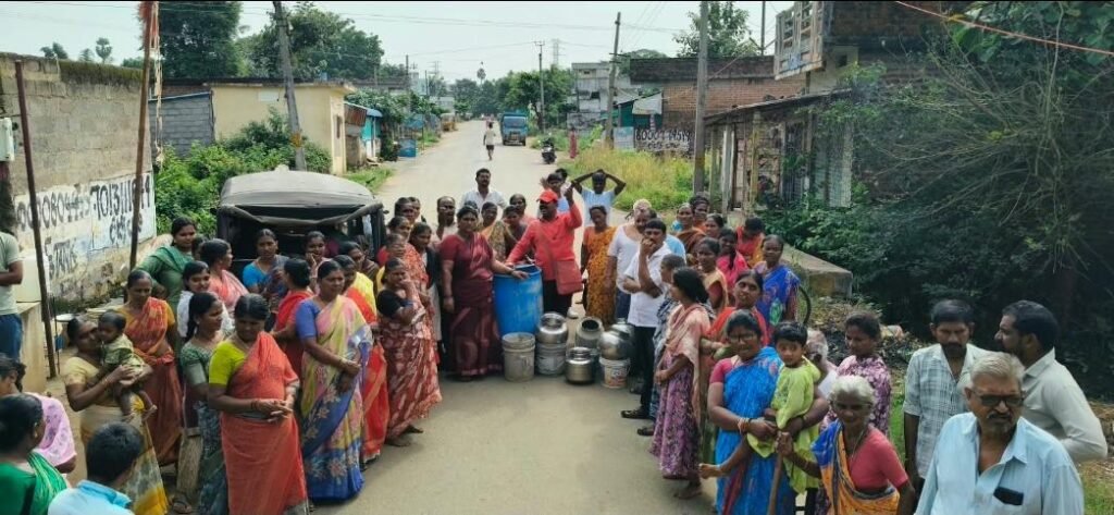 మంచినీటి సమస్య తీర్చాలి