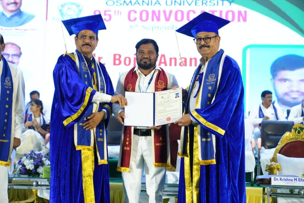 నాడు కూలి నేడు డాక్టరేట్ పట్టా అందుకున్న – డాక్టర్ బొజ్జ ఆనంద్