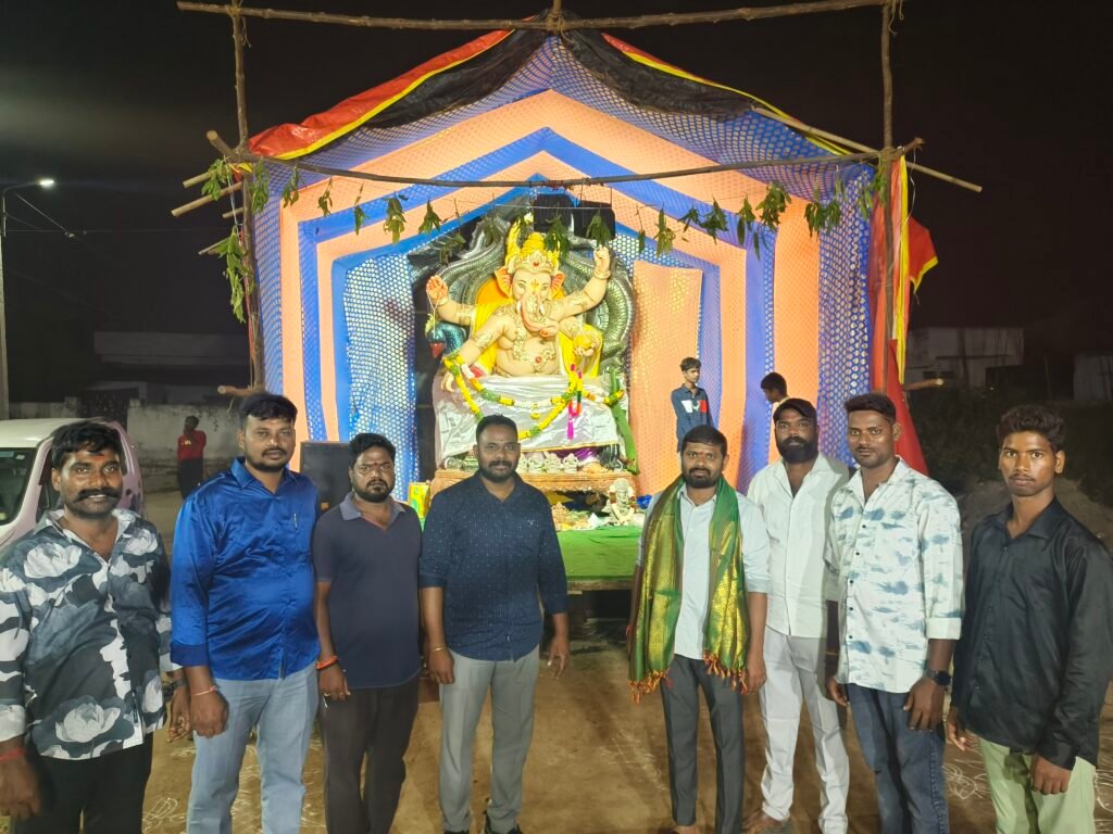 మహారాజ్ యువసేన ఆధ్వర్యంలో ఘనంగా వినాయక నవరాత్రోత్సవాలు