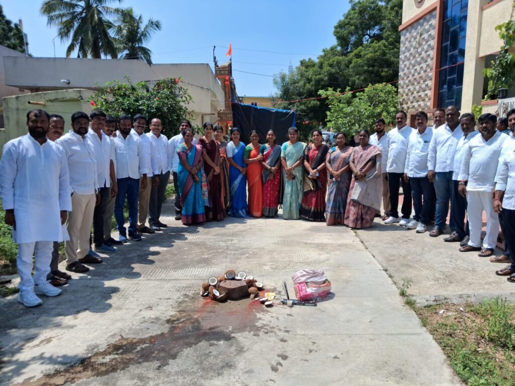 ప్రజలకు మెరుగైన వసతులే లక్ష్యం: మున్సిపల్‌ చైర్‌పర్సన్‌ లావుడ్యా శ్రీదేవి